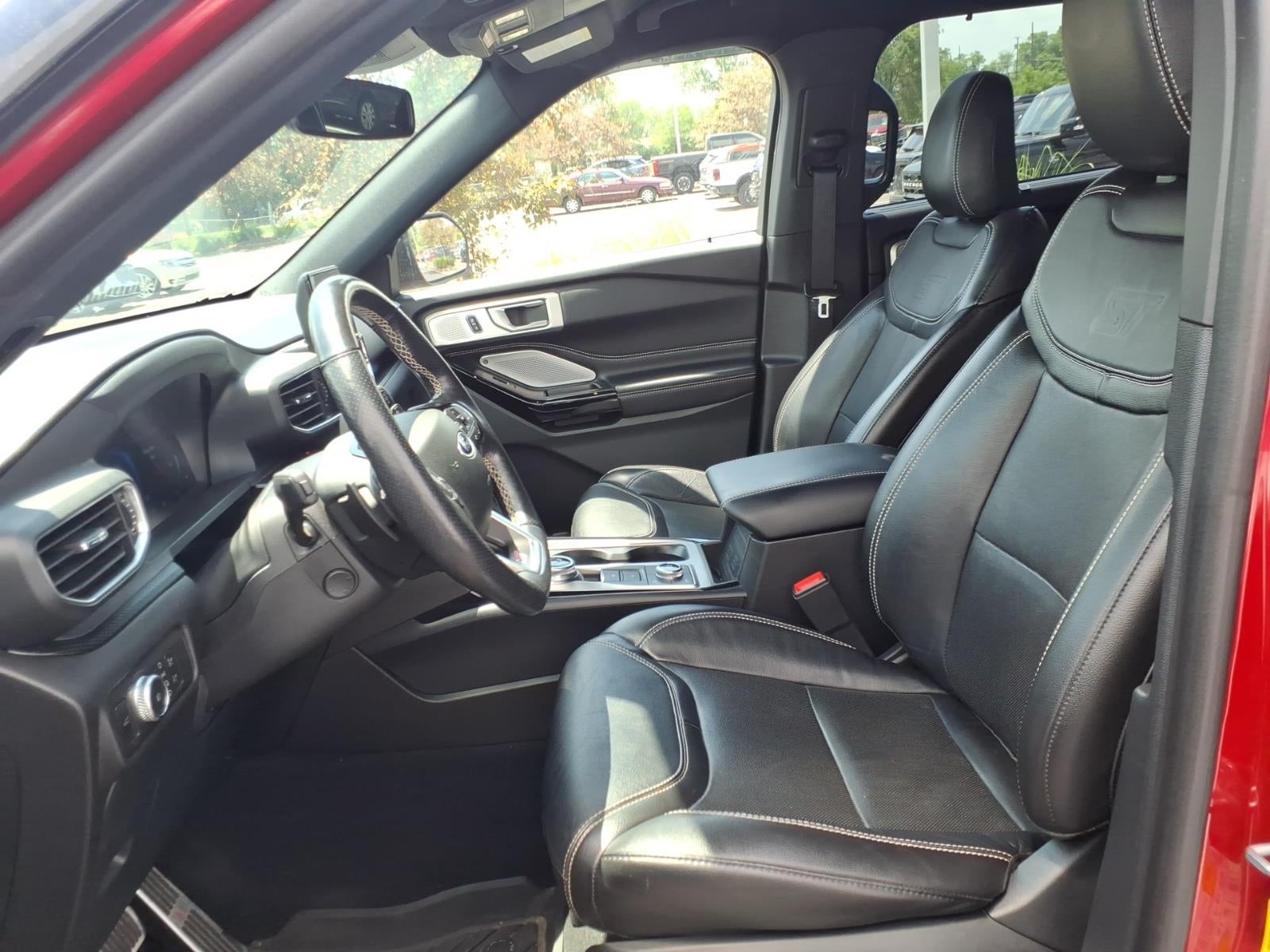 2022 Ford Explorer ST