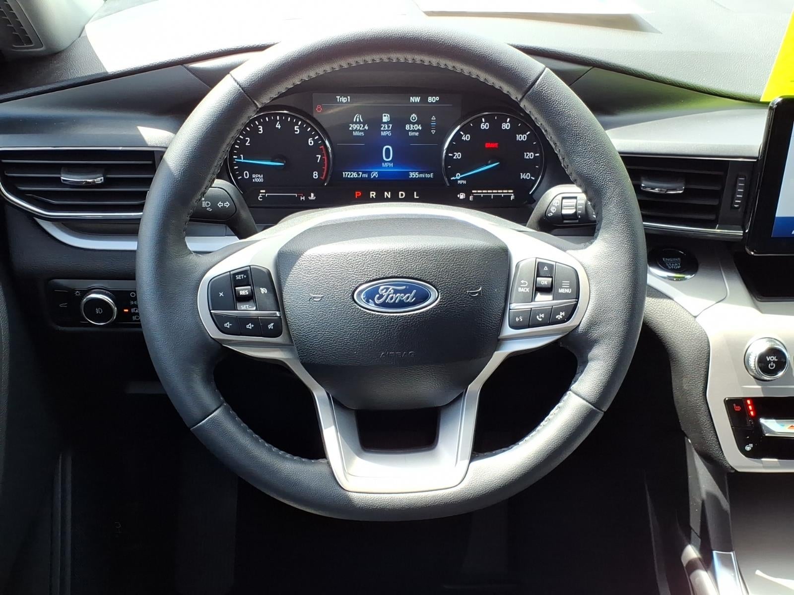 2024 Ford Explorer XLT