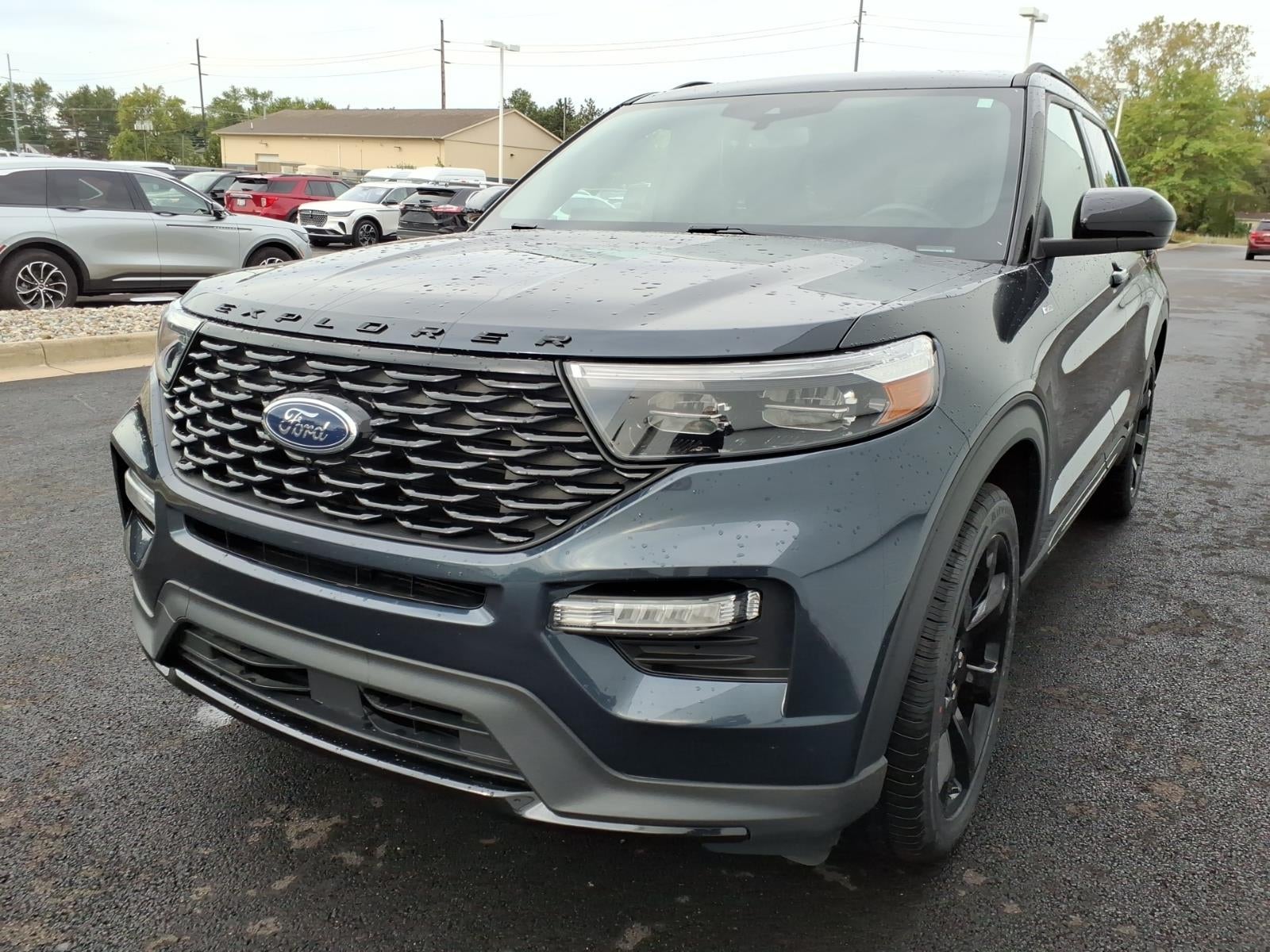 2023 Ford Explorer ST-Line
