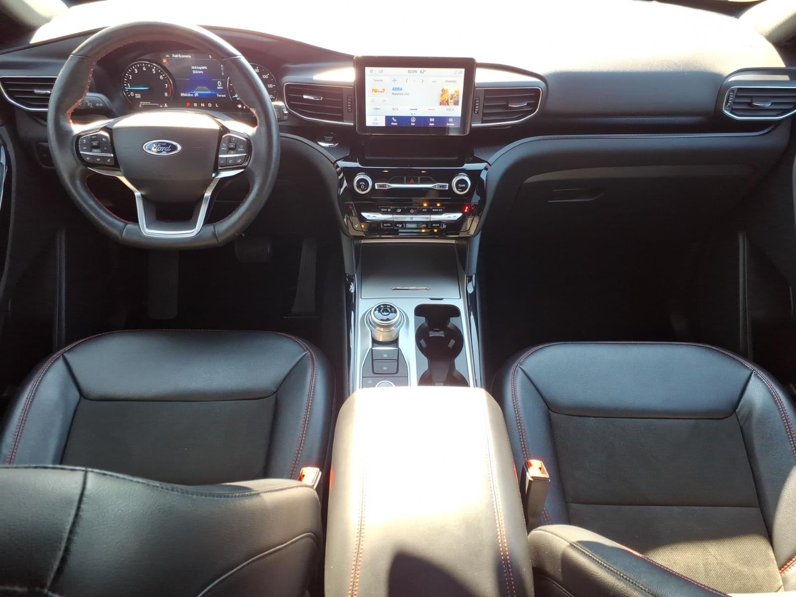 2024 Ford Explorer ST-Line