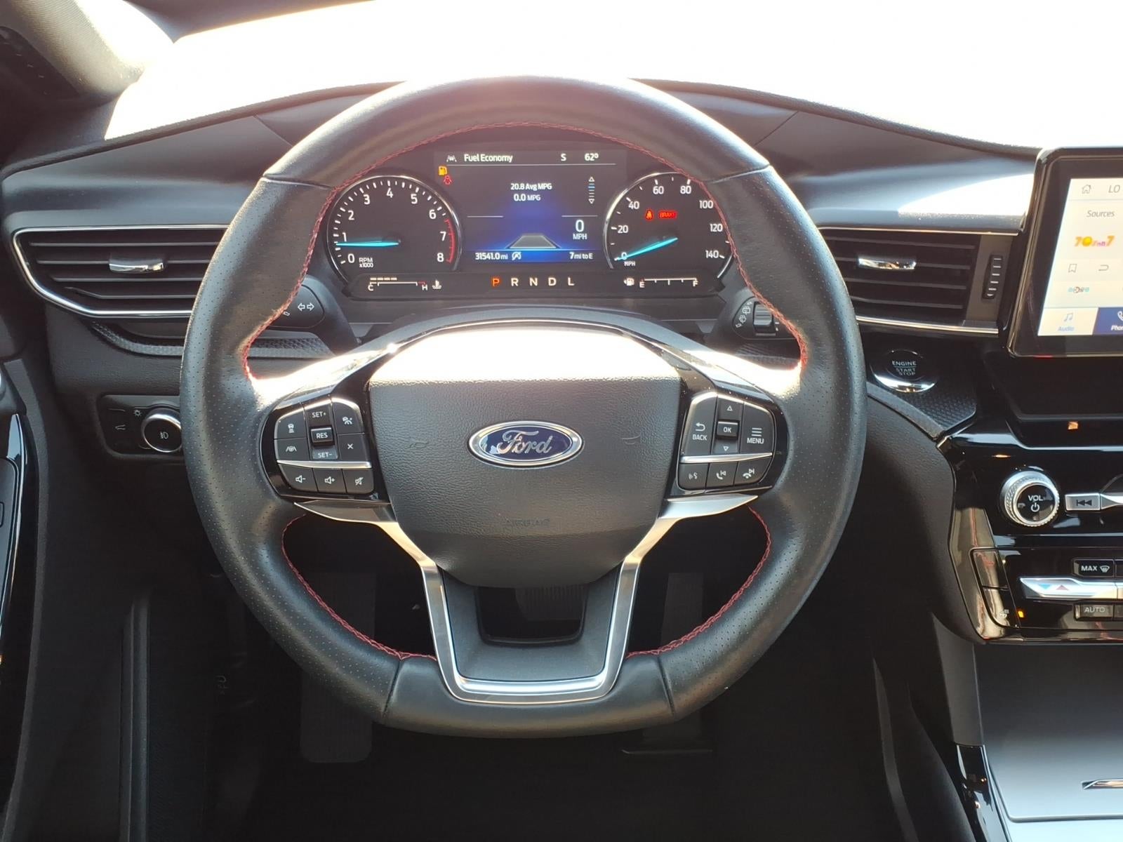 2024 Ford Explorer ST-Line
