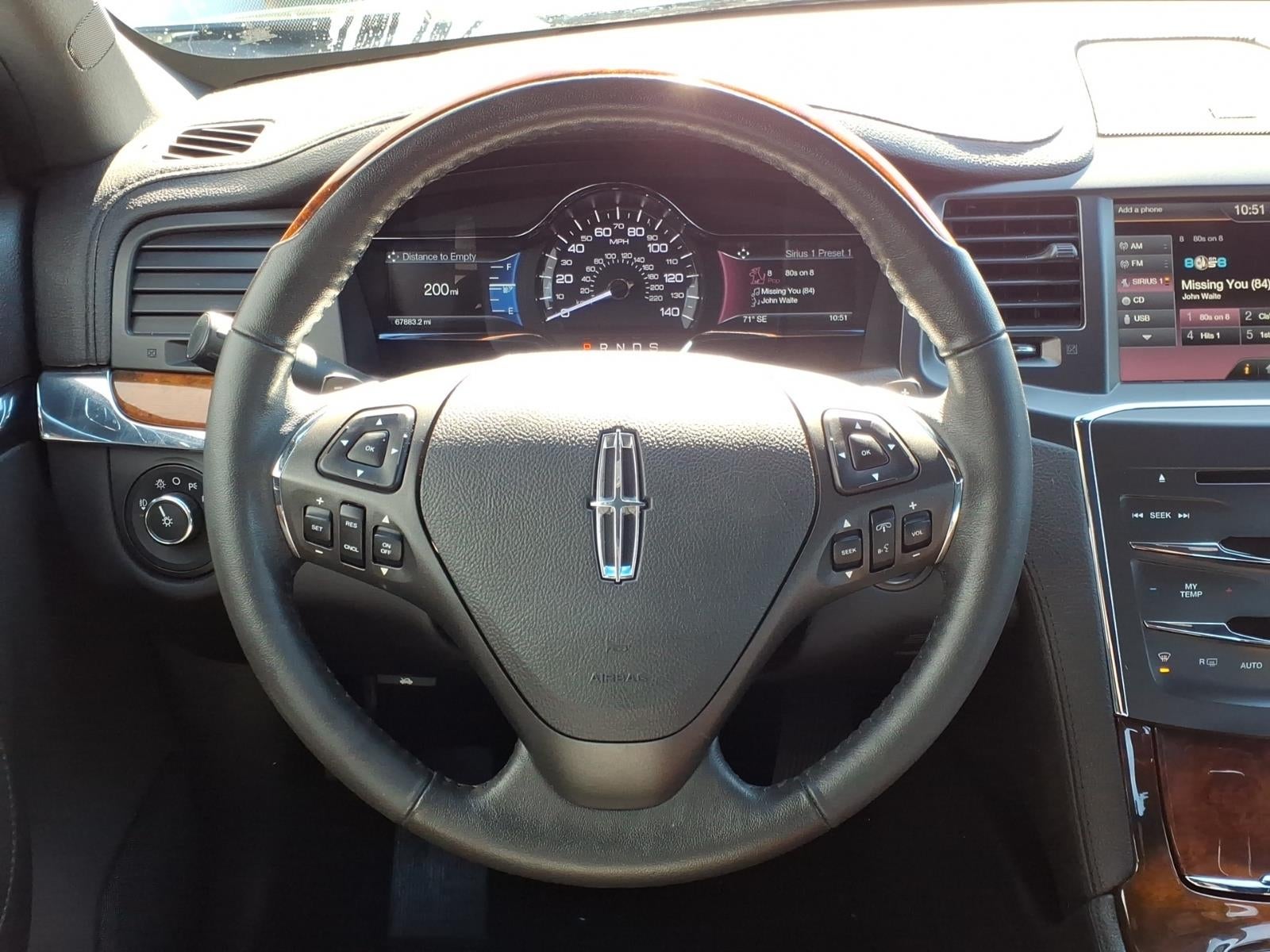 2015 Lincoln MKS Base