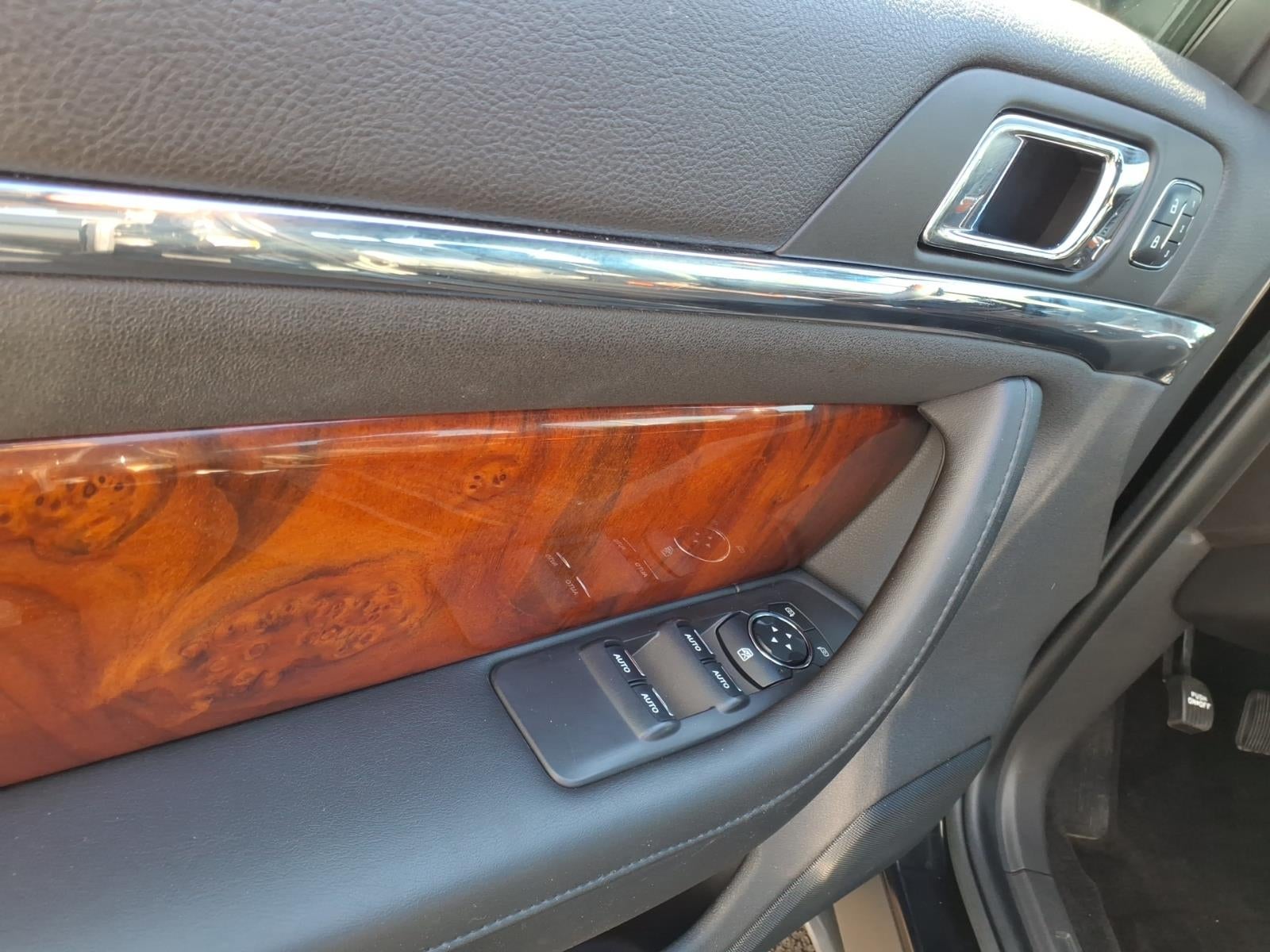 2015 Lincoln MKS Base