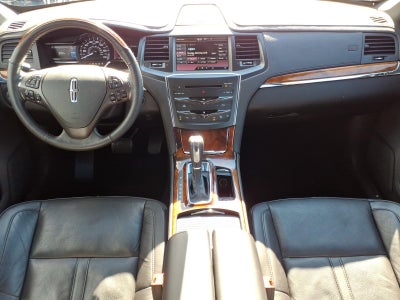 2015 Lincoln MKS Base