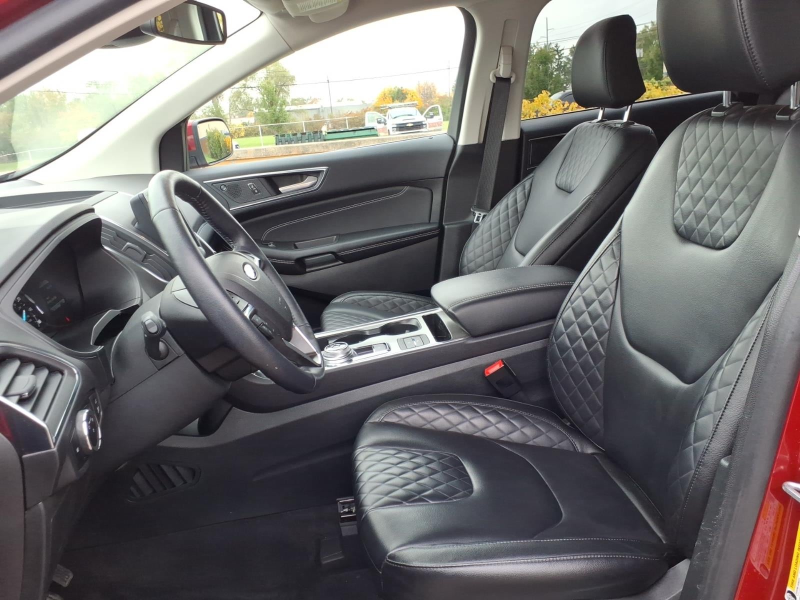 2024 Ford Edge Titanium