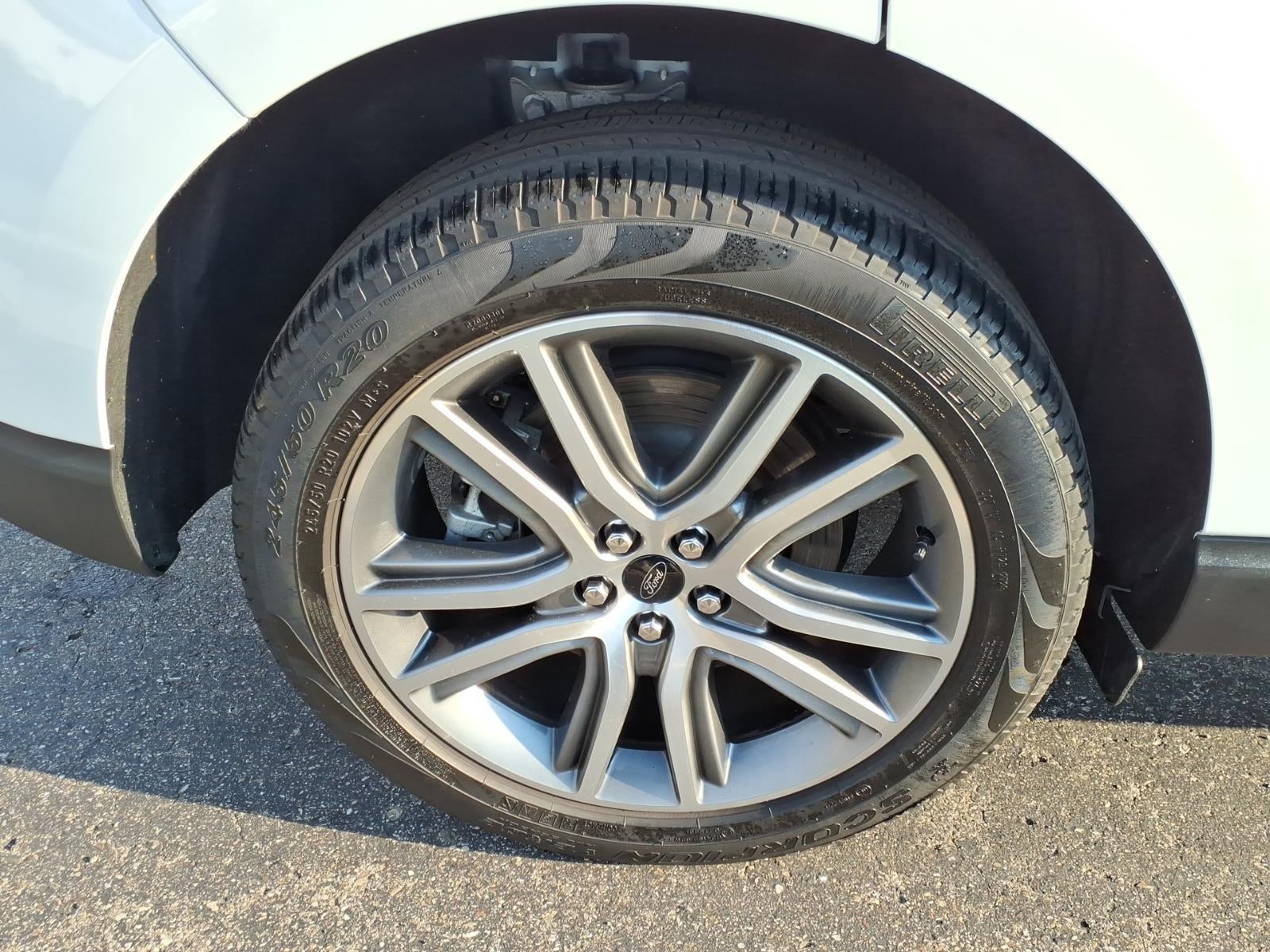 2024 Ford Edge Titanium