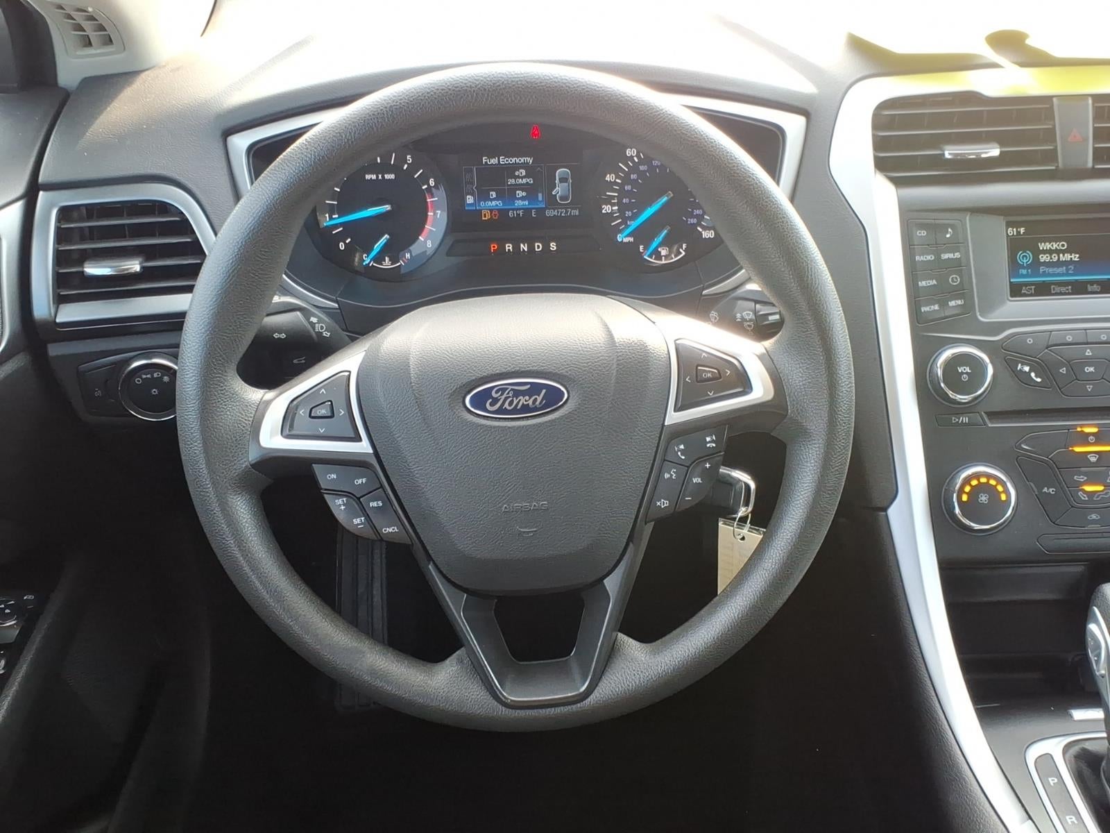 2015 Ford Fusion SE
