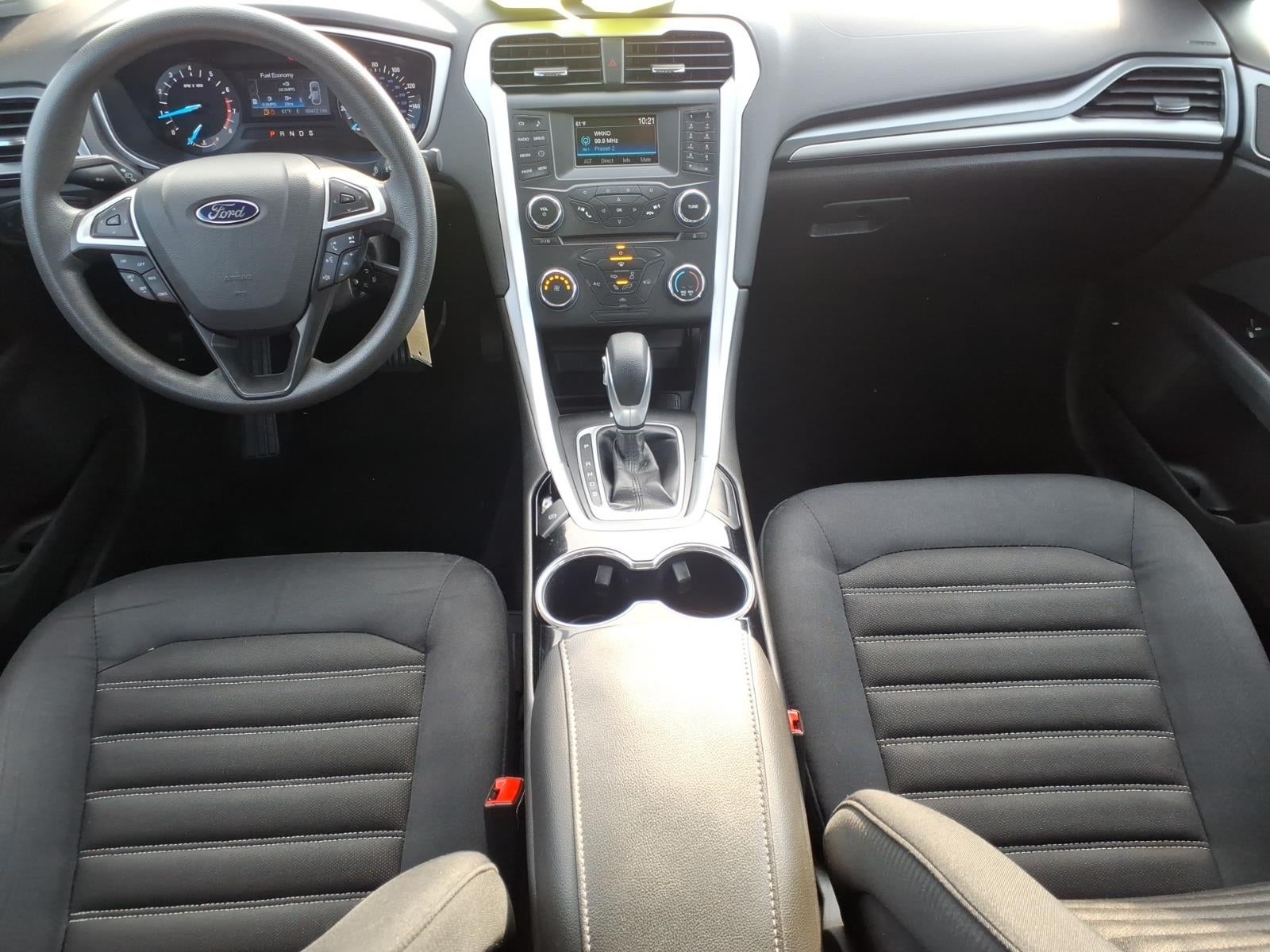 2015 Ford Fusion SE