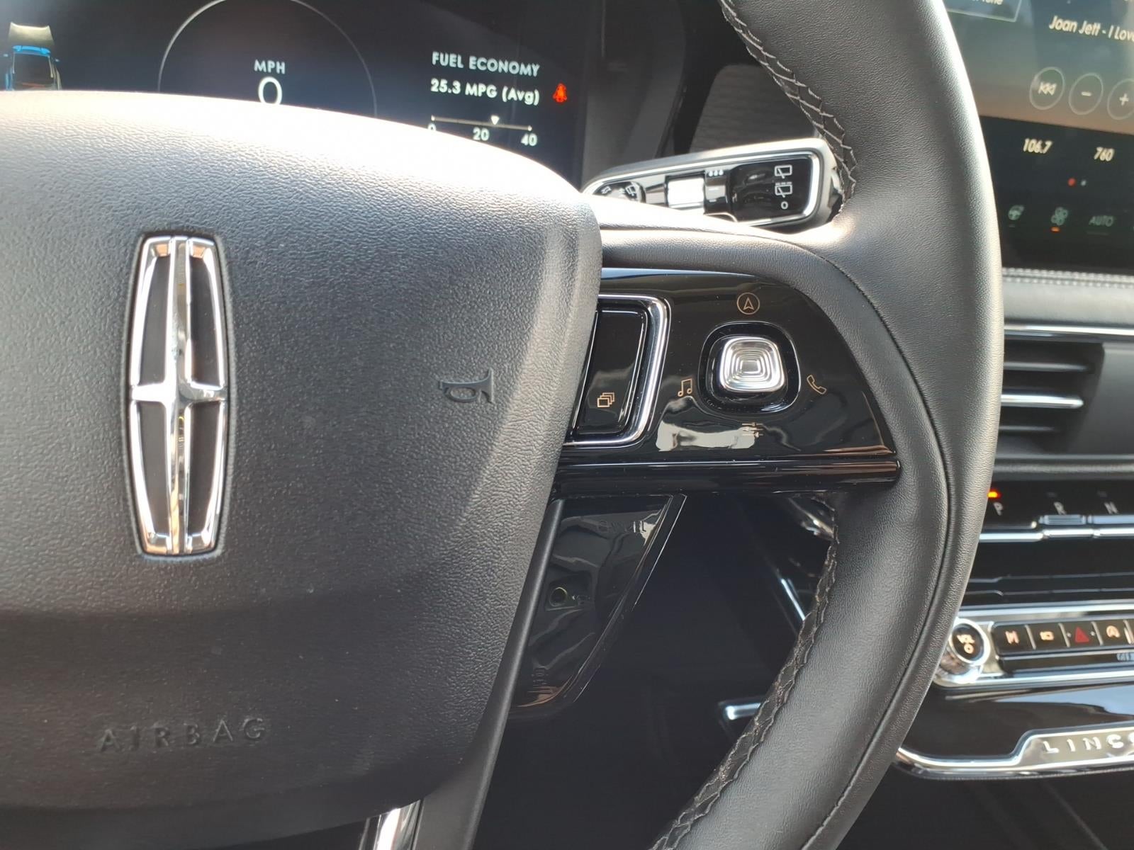 2023 Lincoln Corsair Standard
