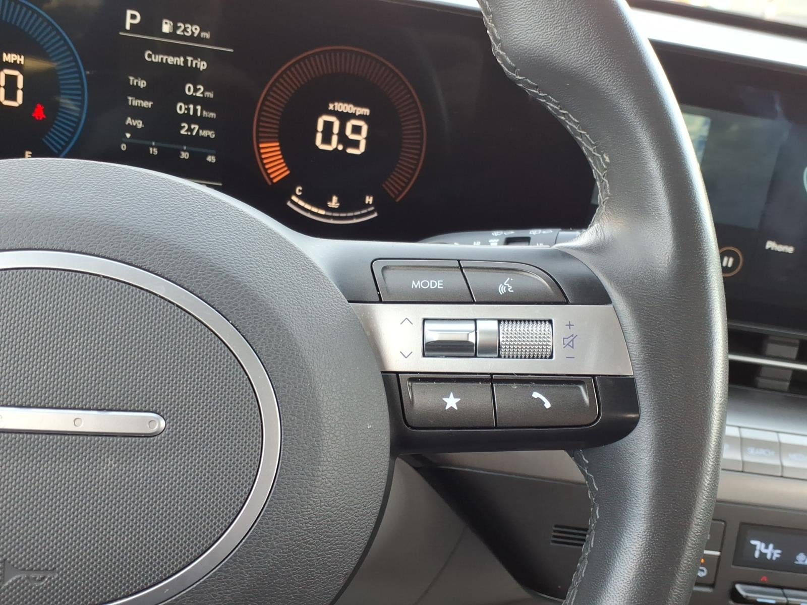 2025 Hyundai KONA SEL