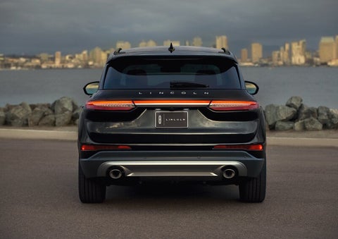 The rear lighting of the 2025 Lincoln Corsair® SUV spans the entire width of the vehicle. | Friendly Lincoln in Monroe MI