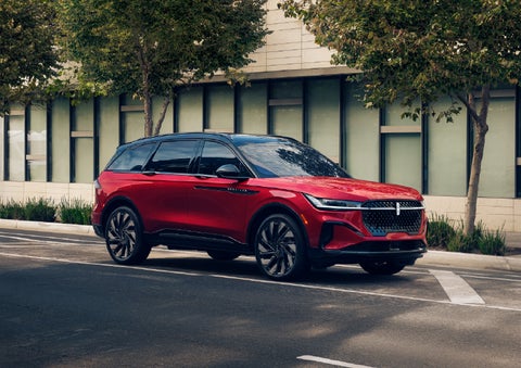 2026 Lincoln Nautilus® SUV with the available Jet Appearance Package and Hybrid transmission. | Friendly Lincoln in Monroe MI